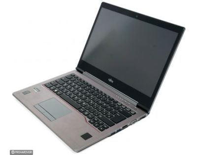 Преносим компютър Fujitsu U745 i5-5300U, 8GB, 256GB SSD, 14“, Cam
